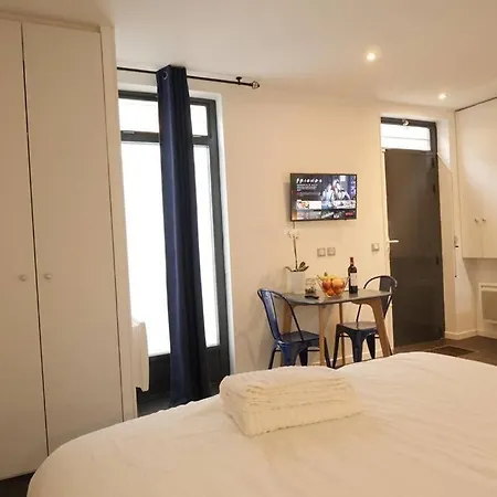 Mykeypers - Cozy Near Canal Saint Martin * Paris