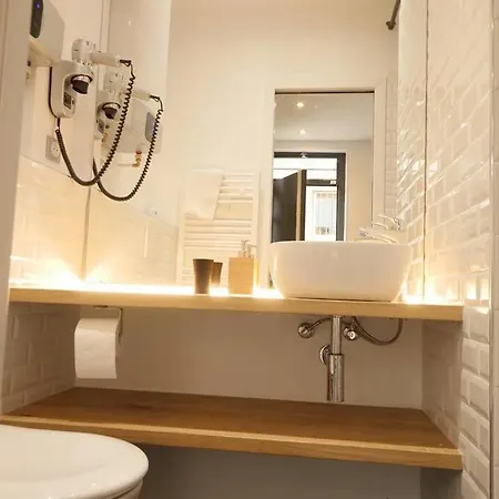 Mykeypers - Cozy Near Canal Saint Martin Apartment *