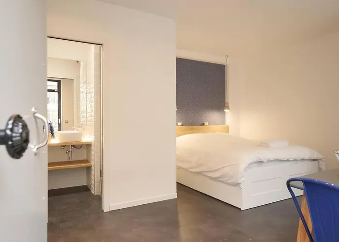Mykeypers - Cozy Near Canal Saint Martin Apartmán *